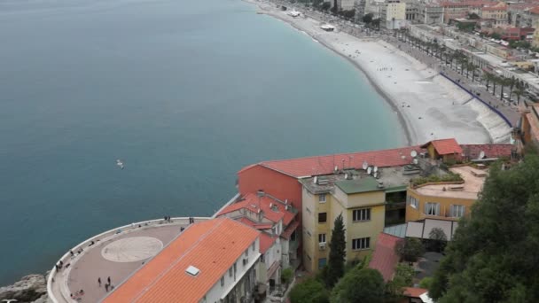 Widok na miasto z Nicei we Francji. Luksusowy ośrodek Lazurowe Wybrzeze. — Wideo stockowe