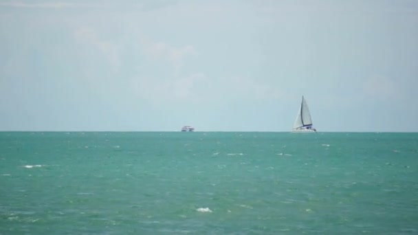 White yacht on the sea — Stock Video