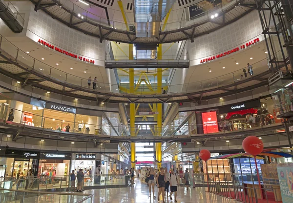 Interieur van de Arenas mall — Stockfoto