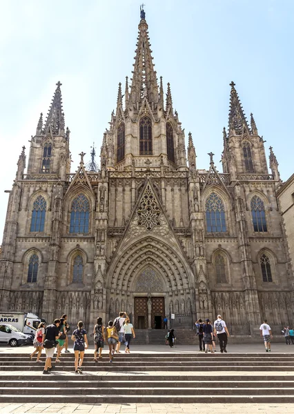 Kutsal haç ve Aziz eulalia katedral — Stok fotoğraf