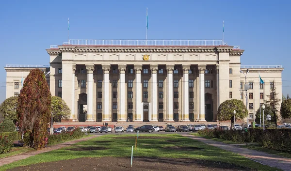 Old Government House in Almaty — Stock Photo, Image