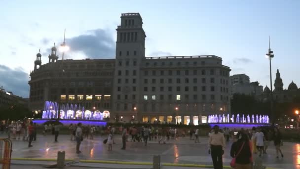 Plaza De Catalunya - νυχτερινή άποψη — Αρχείο Βίντεο