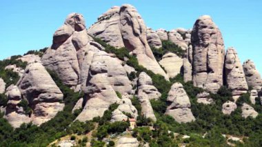 montserrat Dağları
