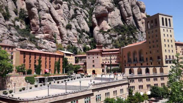 Monasterio de Montserrat cerca de Barcelona — Vídeo de stock