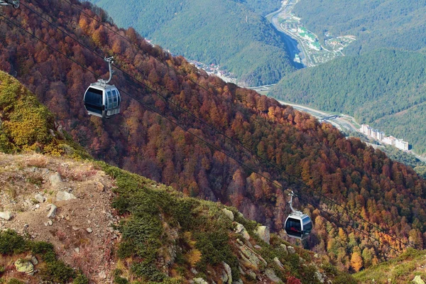 Dağ teleferik. Sochi, Kafkasya, Rusya Federasyonu — Stok fotoğraf