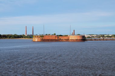 Fort 
