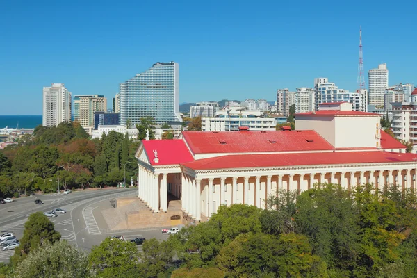 Vinter theater i staden Sochi, Ryssland — Stockfoto