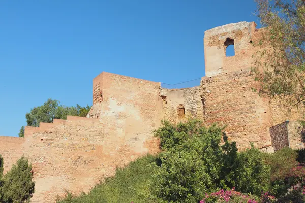 Fragmento de muralla de antigua fortaleza de Alcazaba Málaga, España — Foto de Stock