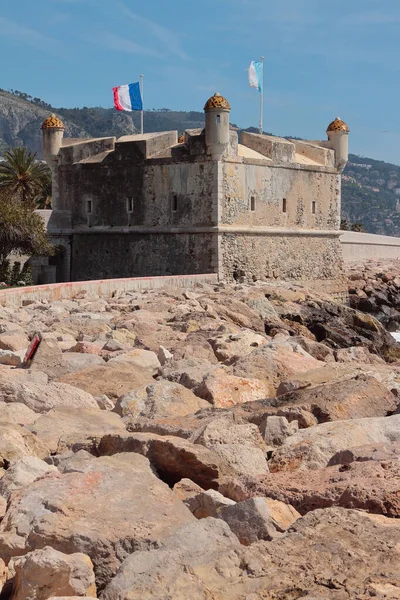 Oud Bastion Rotsachtige Kust Menton Frankrijk — Stockfoto