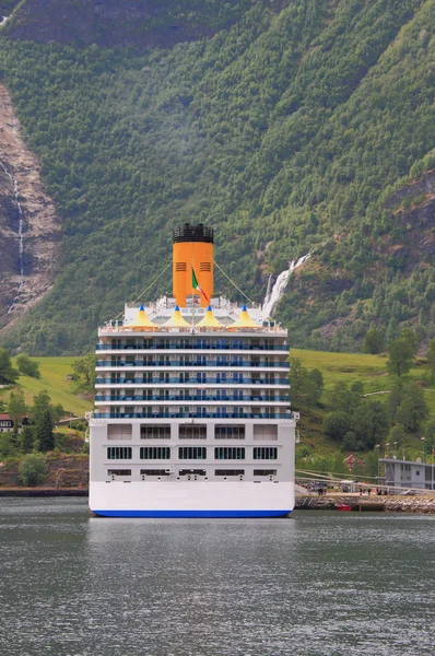 Patrón de crucero. Flam, Noruega — Foto de Stock