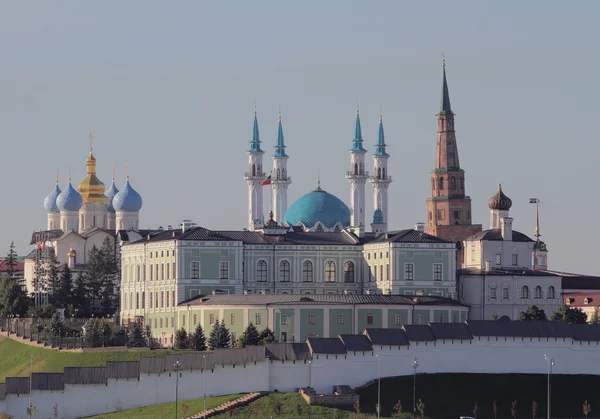 Presidentiële paleis en tempels in kremlin van kazan Stockfoto
