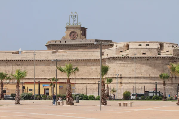 Murallas del fuerte de Miguel Ángel. Civitavecchia, Italia — Foto de Stock