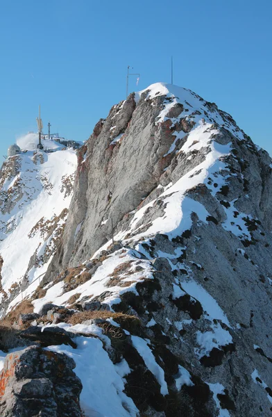 Radar und Meteostation in den Alpen. pilatus, luzern, schweiz — Stockfoto
