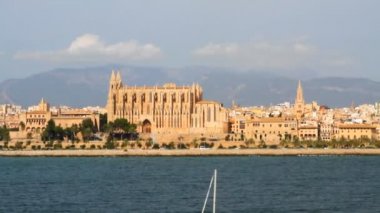 Katedral ve şehir setin. Palma-de-Mayorka, İspanya