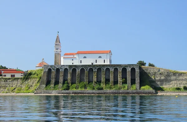 St. Georgskathedrale. Piran, Slowenien — Stockfoto