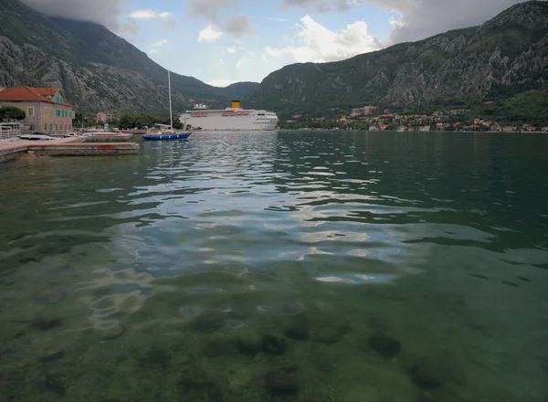 Zatoka morza, Kotor, Czarnogóra — Zdjęcie stockowe