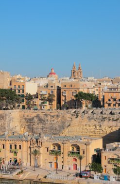 Bağlantı noktası ve şehir gezisi. Valletta, Malta