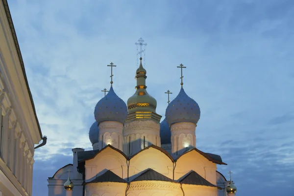 Kupoler av domkyrkan av bebådelsen. Kazan, Tatarstan — Stockfoto