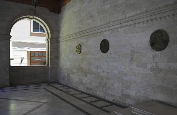 Interior Venetian loggia. Iraklion, Greece — Stock Photo, Image