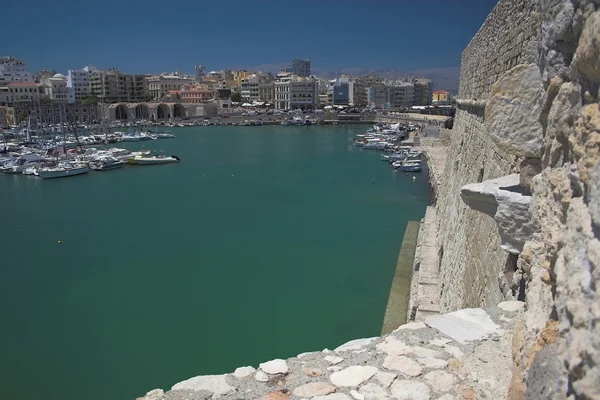 Sea harbor in city. Iraklion, Crete, Greece — Stock Photo, Image