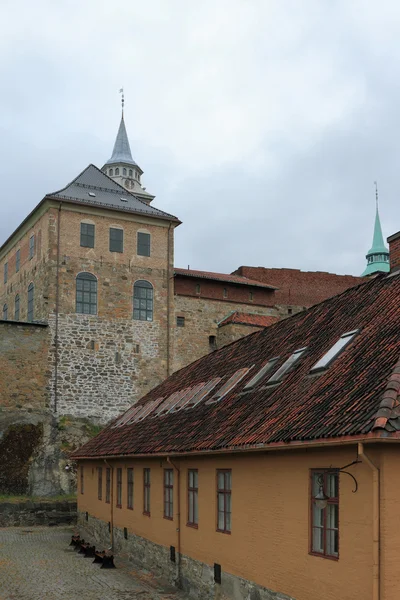 Noruega, Oslo. Castillo real en fortaleza Akerskhus — Foto de Stock