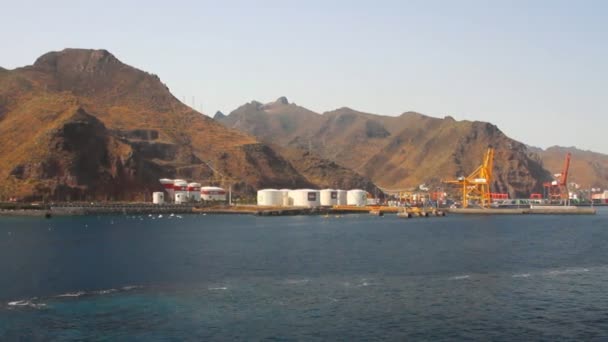 Seaport, kargo terminali. Tenerife, İspanya — Stok video