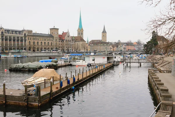 Rzeki limmat. Zurich, Szwajcaria — Zdjęcie stockowe