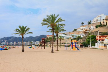 Sandy beach City. Cullera, İspanya