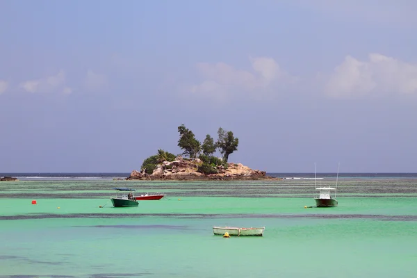 "Mouse" adası (Ile Souris). Anse Royal, Mahe, Seyşeller — Stok fotoğraf