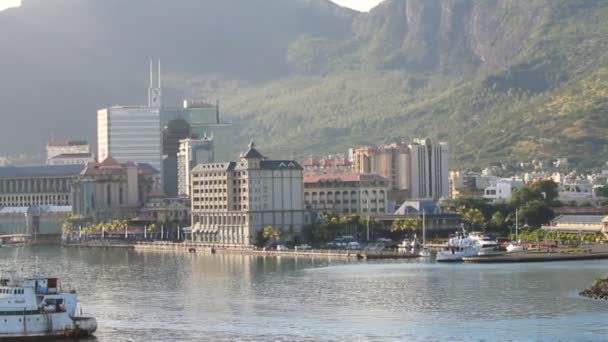 Tengerparti város panorámája. Port Louis, Mauritius — Stock videók