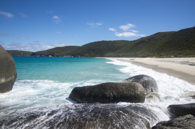 Shelley Beach West Cape Howe Milli Parkı'nda Albany yakınlarında doğal görünümü