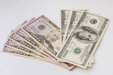 Dolar yığını görünümünü kapat