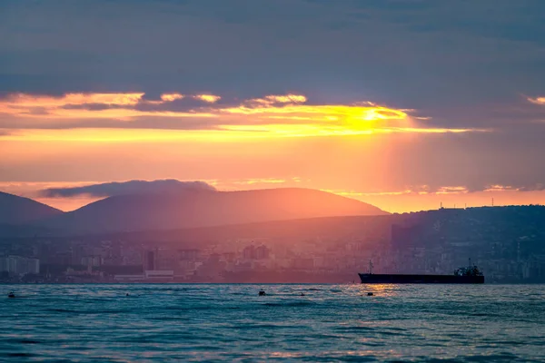 Cargo Ship Sailing Sea Golden Sunset Sunrise Ocean Shipment Water — Stock Photo, Image