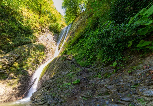 Russland Sotschi Orekhovsky Wasserfall Bezumenk Fluss Natürliche Sehenswürdigkeit Der Nachbarschaft — Stockfoto