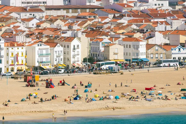 Nazare Portogallo Ottobre 2018 Spiaggia Nazare Dal Lato Mare Con — Foto Stock