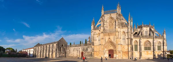 葡萄牙 巴塔哈 2018年10月5日 巴塔哈修道院 Monastery Batalha 是葡萄牙巴塔哈教区的一个多明我会修道院 原名为胜利圣母玛利亚修道院 — 图库照片