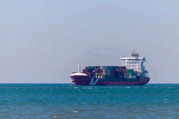 Portugal Lisbon October 2018 Container Ship Sailing Seaport — Stock Photo, Image