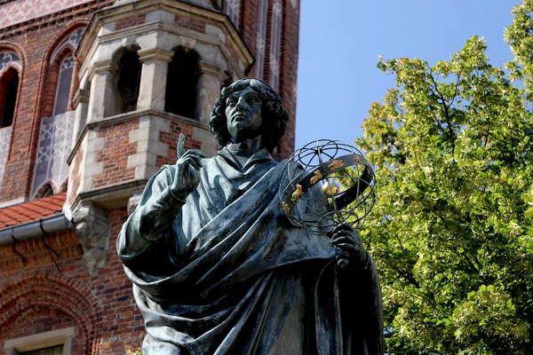 Torun'da Copernicus anıt