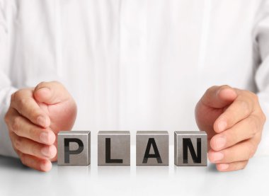 Açık el metal bir kutuda şekillendirme kavramı kelime