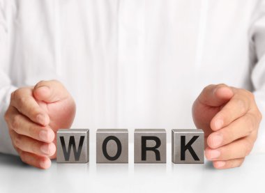 Açık el metal bir kutuda şekillendirme kavramı kelime