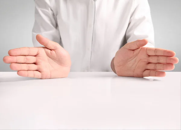 Open hands holding showing — Stock Photo, Image