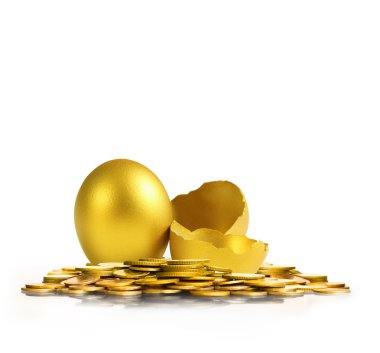 izole altın Paskalya yortusu yumurta