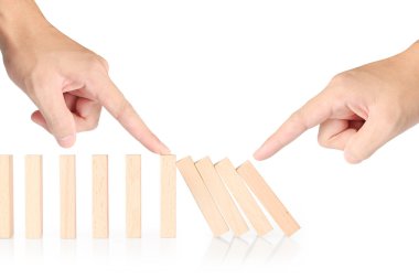 Dur Domino sürekli devrildi
