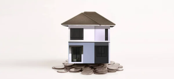 不動産のコンセプトのためのコインスタックハウスモデル貯蓄計画 — ストック写真