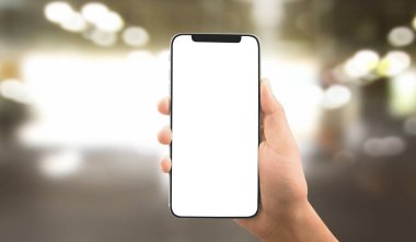 El ele tutuşan akıllı telefon aygıtı ve ekrana dokunma