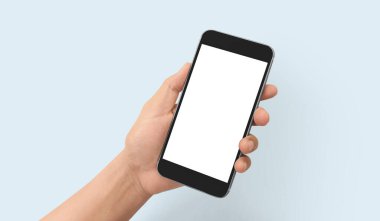 El ele tutuşan akıllı telefon aygıtı ve ekrana dokunma