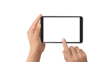 Tableti tutan eller izole ekran ile bilgisayar aygıtına dokunur