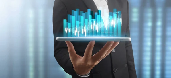 Affärsman Plan Graftillväxt Och Ökning Diagram Positiva Indikatorer Sin Verksamhet — Stockfoto