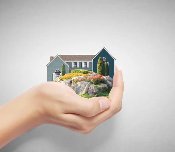 Holding house Real Estate business — Stock Photo, Image