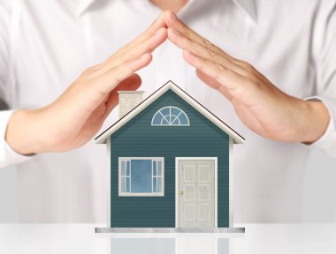 ev sahipliği temsil eden holding evi